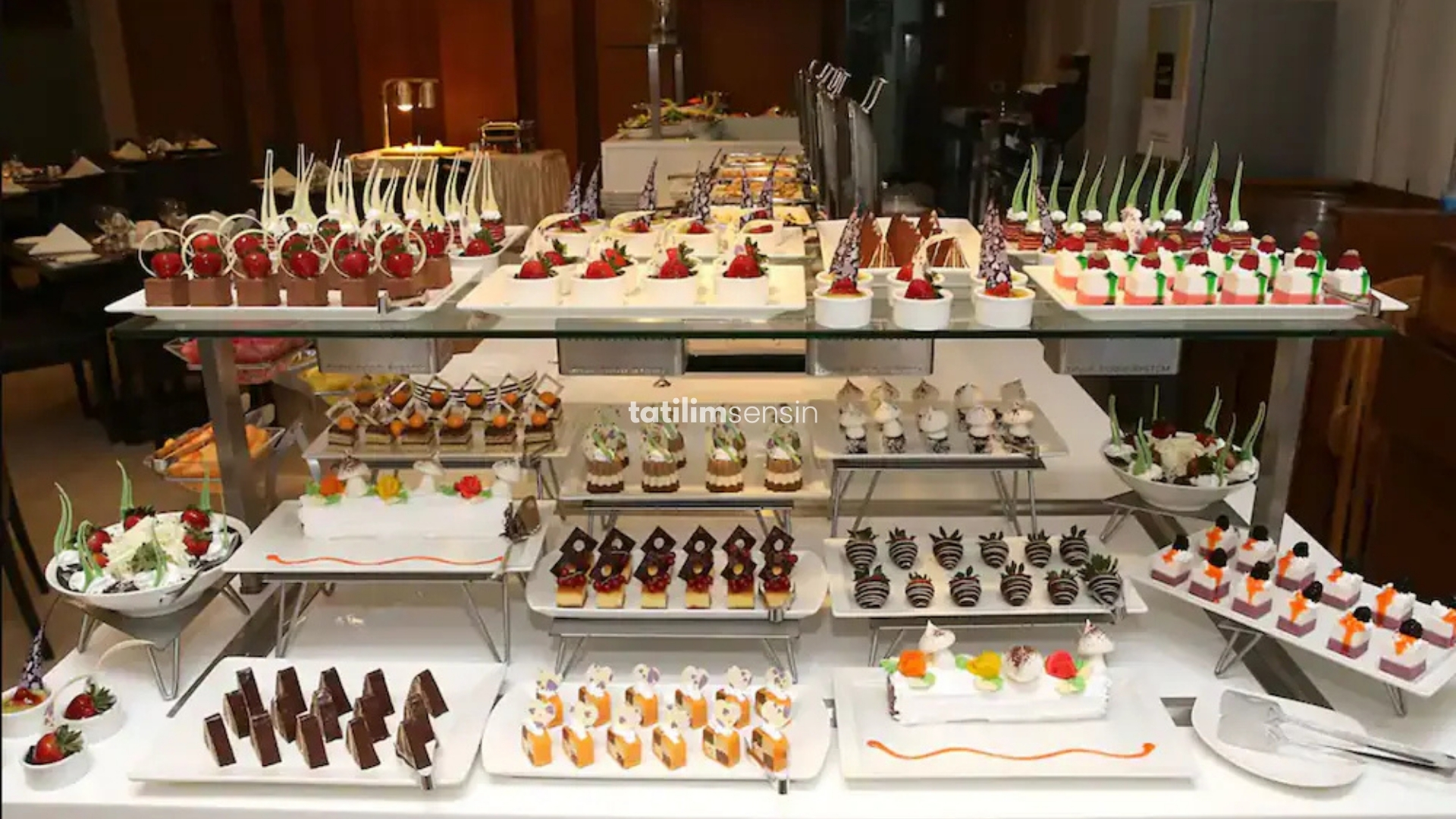 Hues Boutıque Hotel