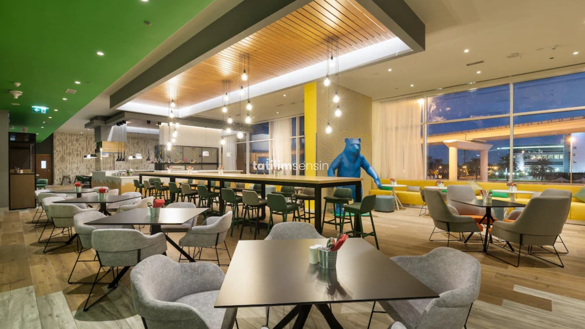 Studio M Arabian Plaza Dubai