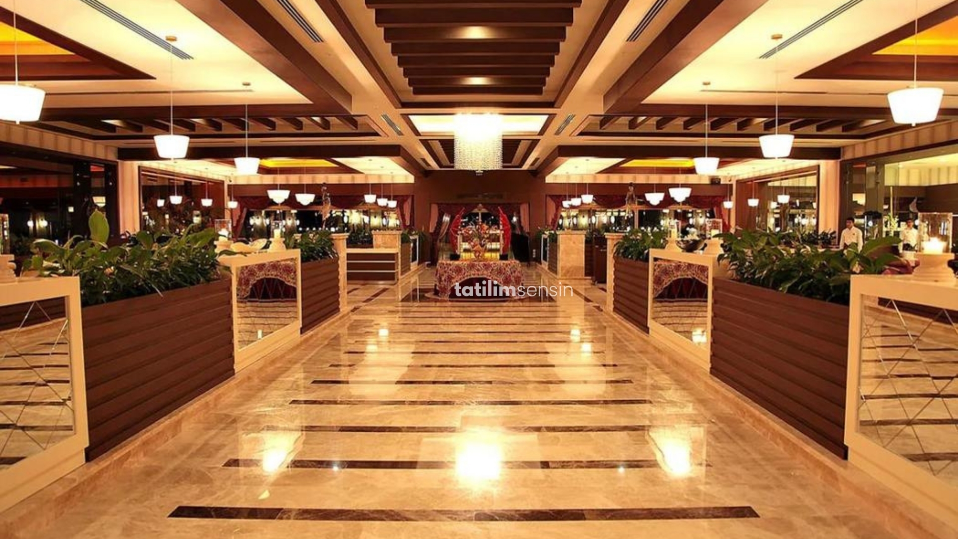 Cratos Premium Hotel Port Spa