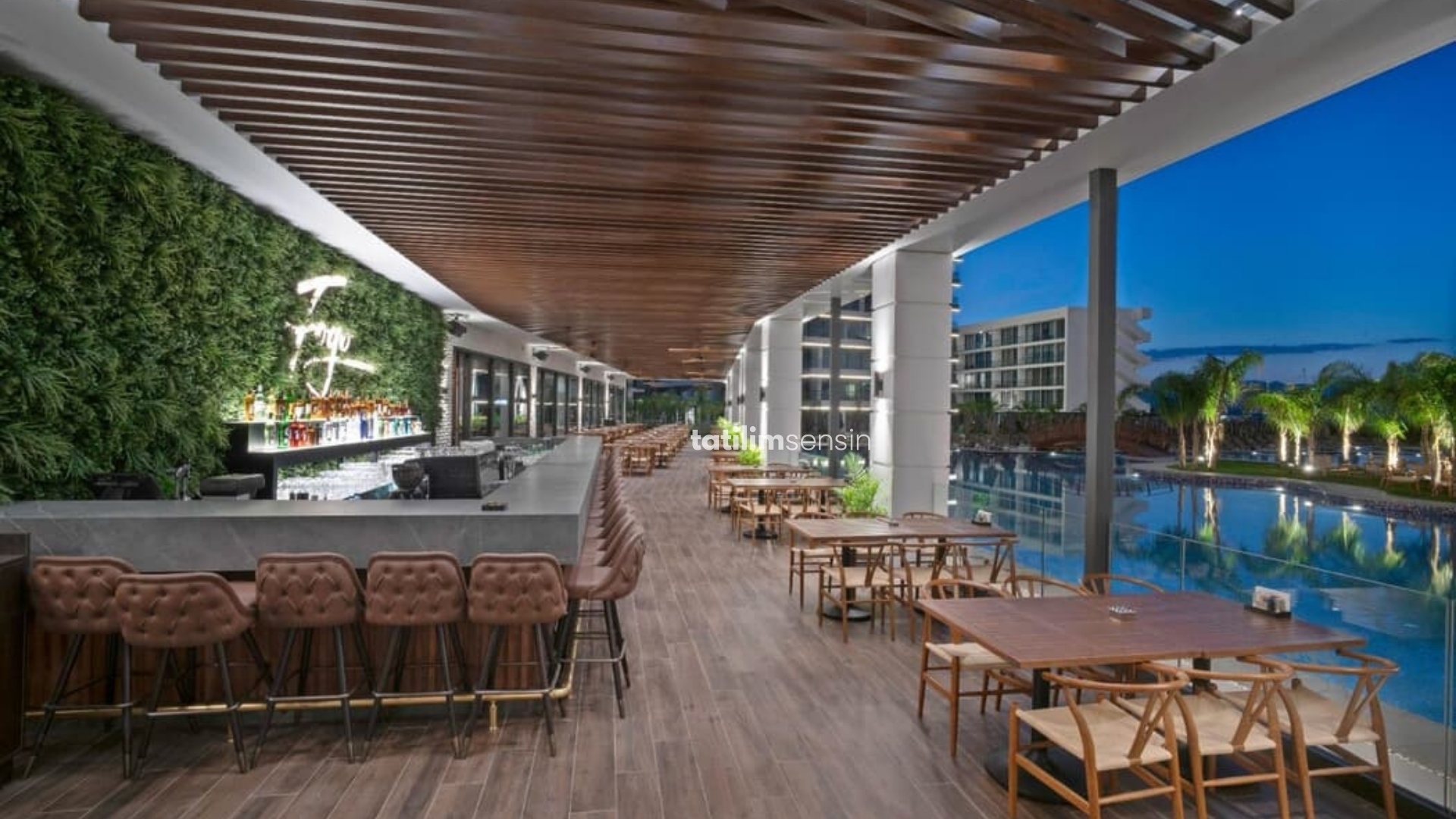 Grand Sapphire Resort Hotel