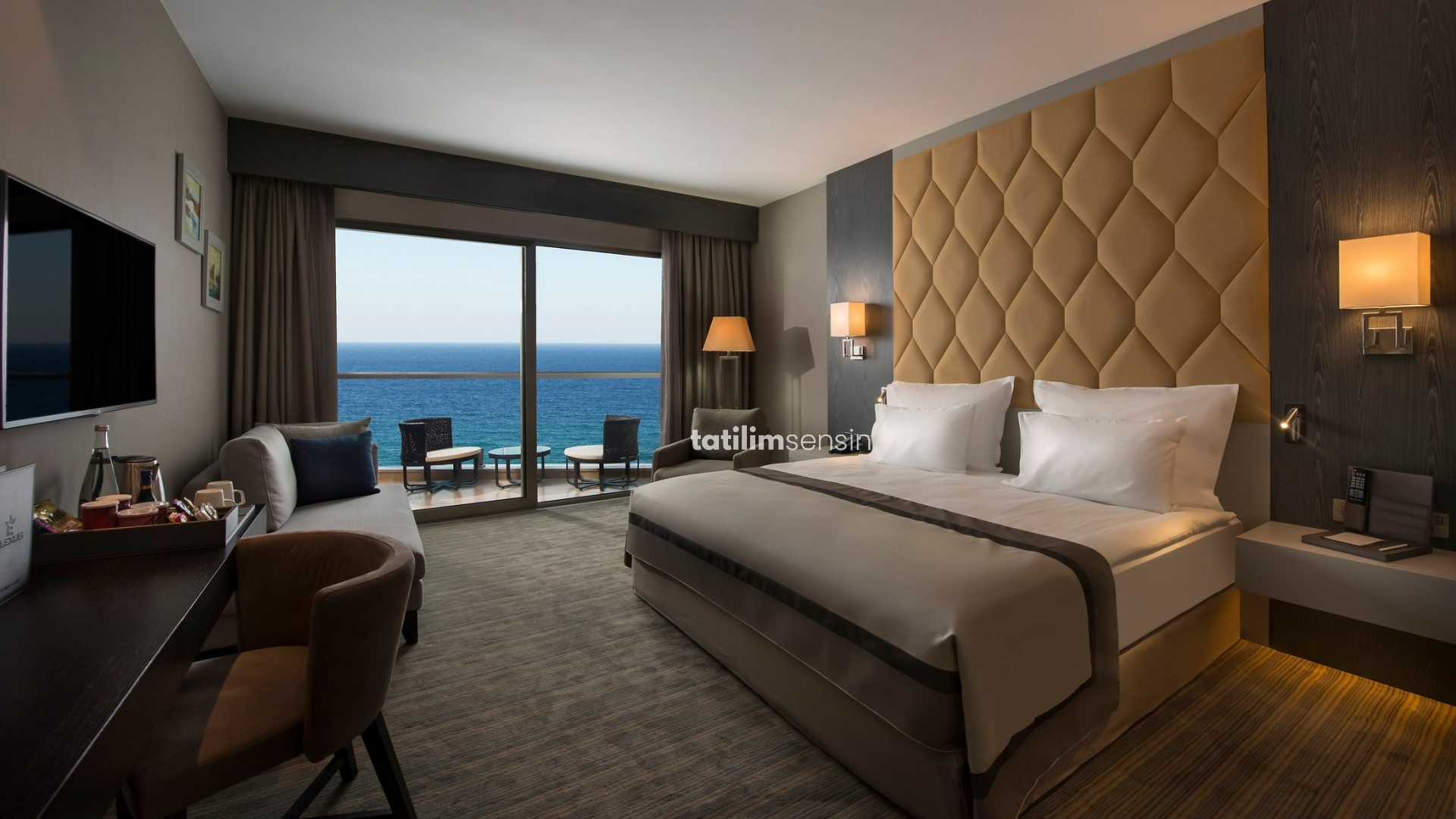 Elexus Hotel Resort Spa