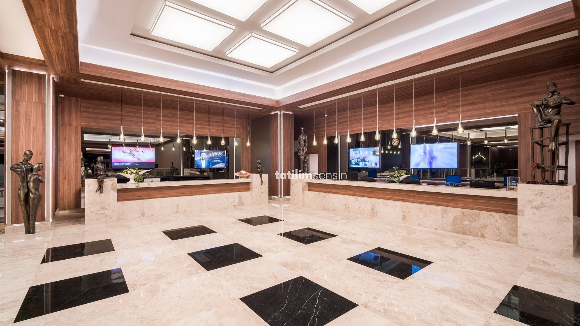 Concorde Luxury Resort Convention Spa