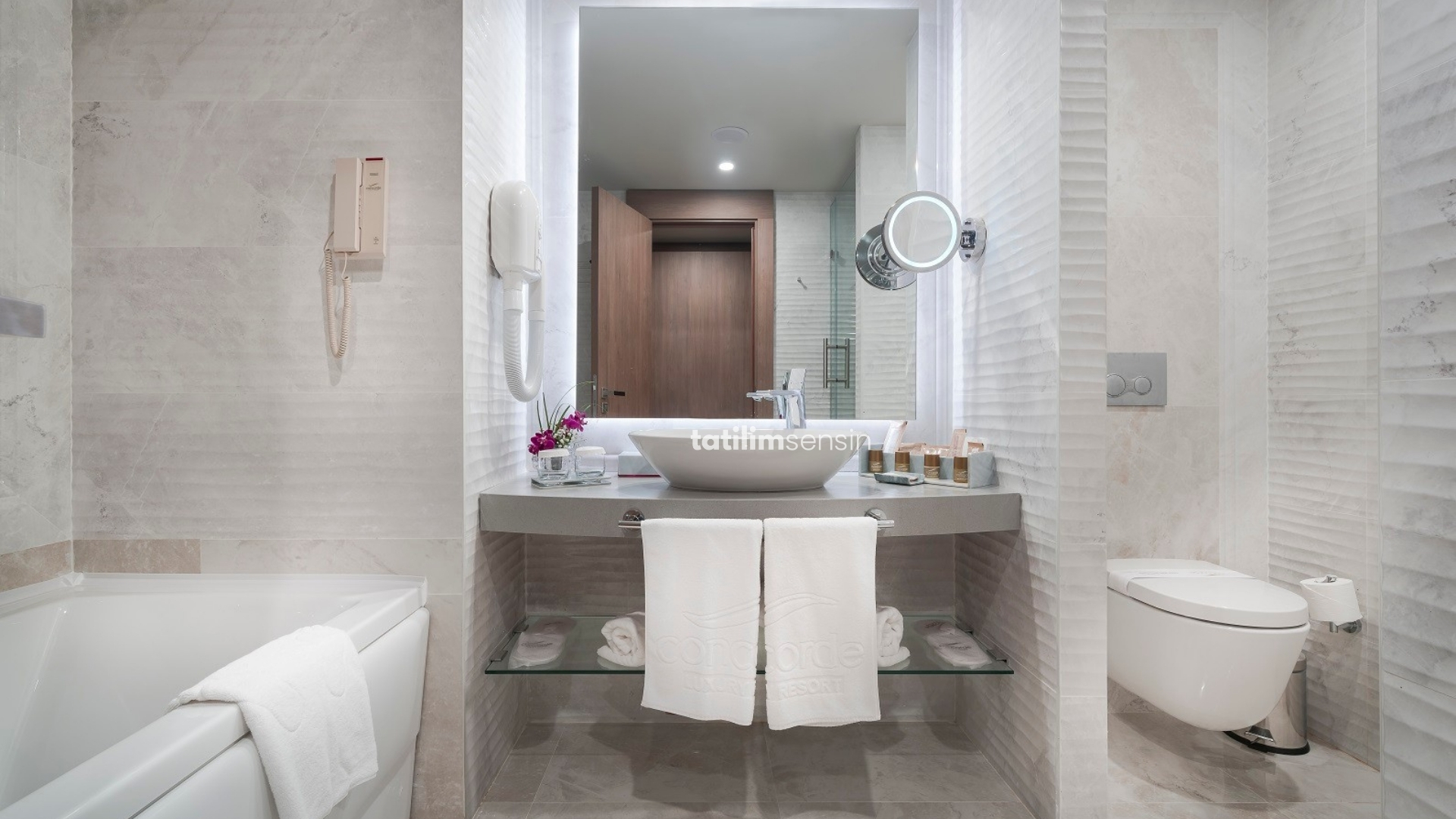 Concorde Luxury Resort Convention Spa