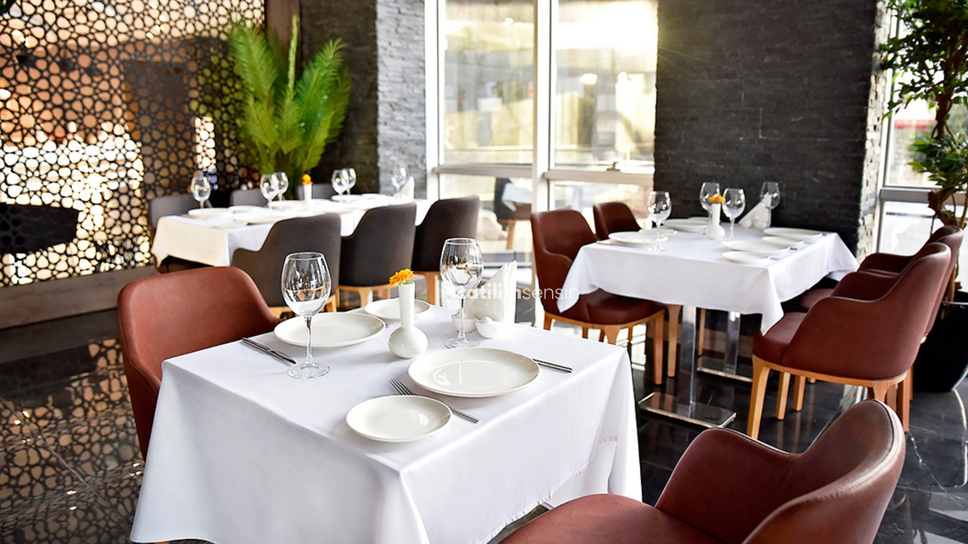 Grand Sapphire City Hotel