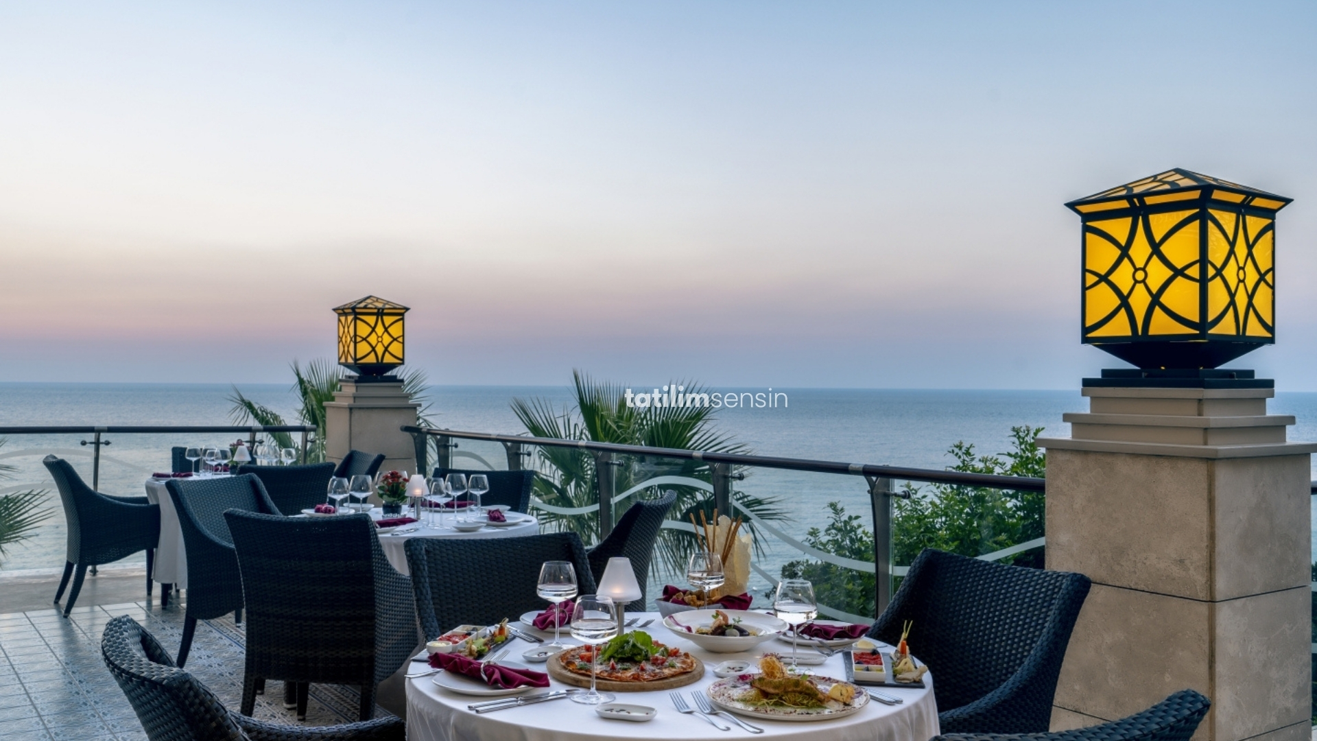 Merit Royal Premium Hotel