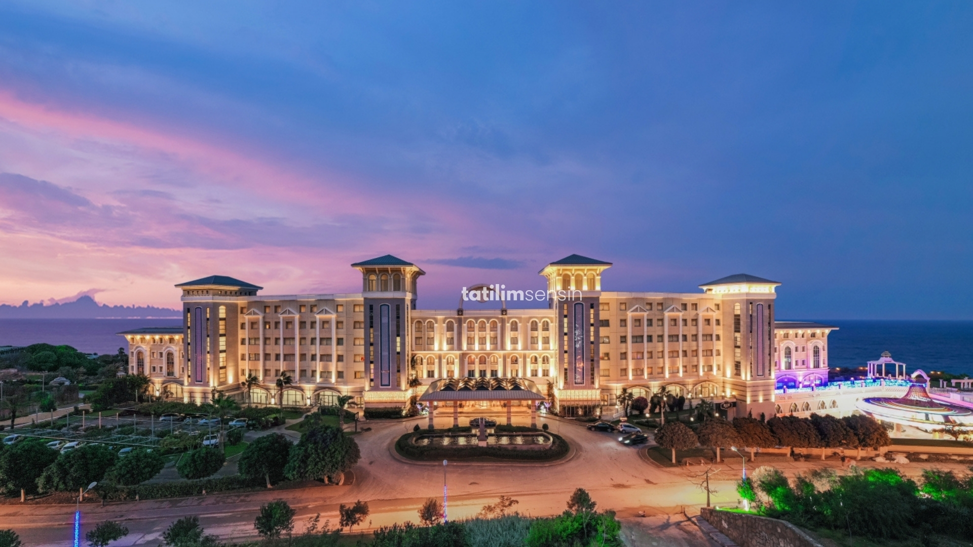 Merit Royal Premium Hotel