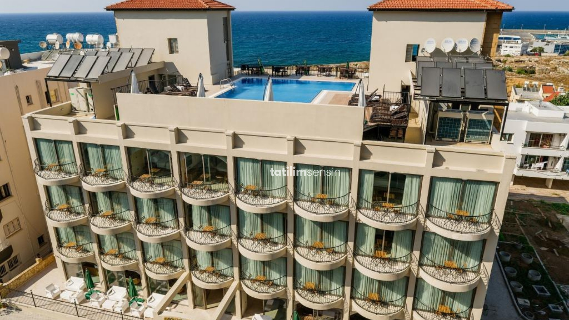 Olivia Palm Boutique Hotel