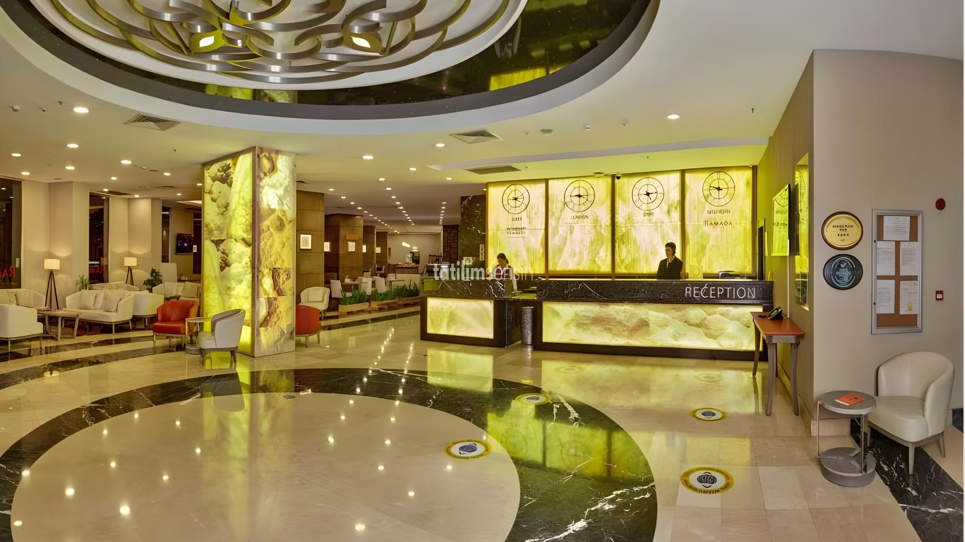 Ramada Plaza  By Wyndham - İzmir