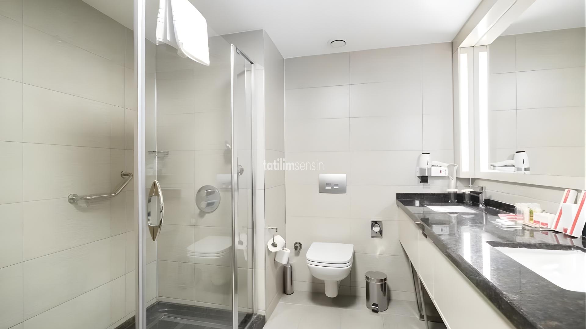 Ramada Plaza  By Wyndham - İzmir