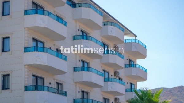 İçmeler'de Hayal Gibi Hotel 1