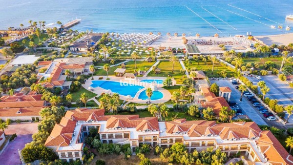 Alaçatı Beach Resort  Spa