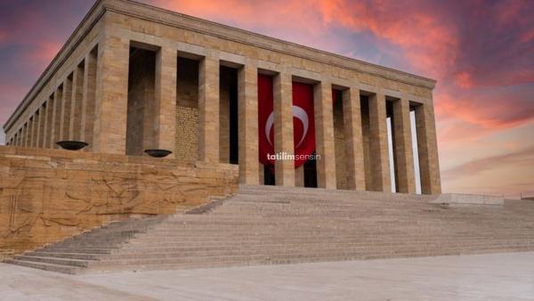 10 Kasım Özel Ankara Kapadokya Turu (İstanbul Hareketli)