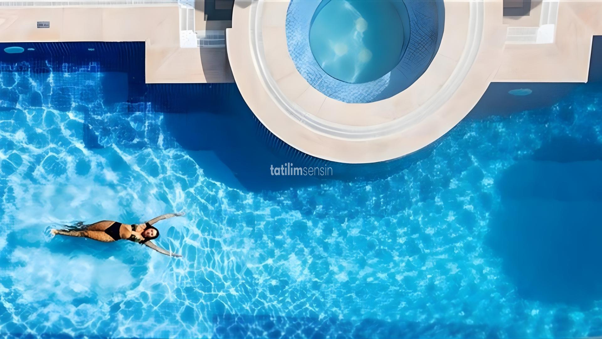 Edge Creeksıde Hotel