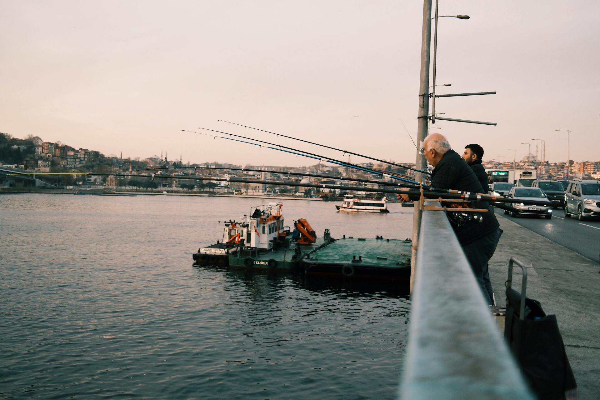 Türkiye’de Balık Tutabileceğiniz En İyi Yerler ve İpuçları